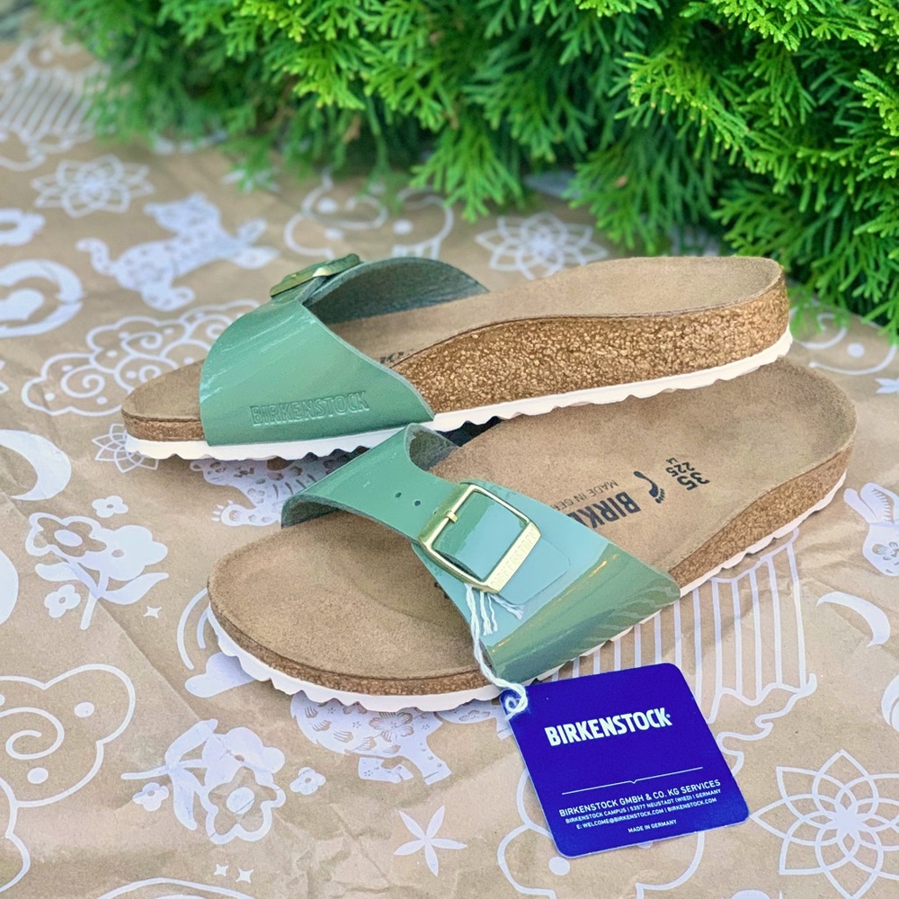 Birkenstock Madrid Patent Olive Green EU 35 NWT
